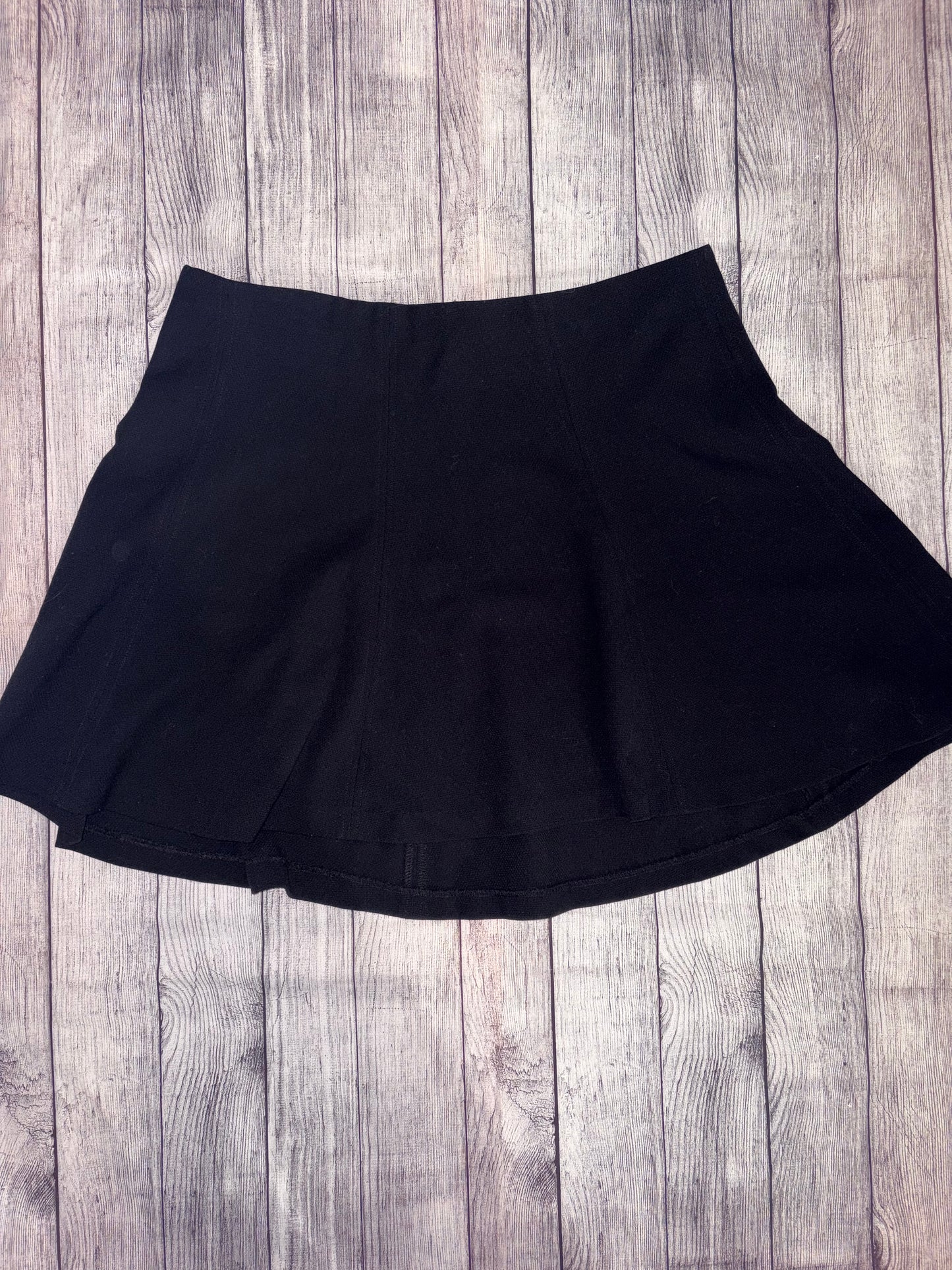 Seller 122 Old Navy Women’s Size 16 Skirt