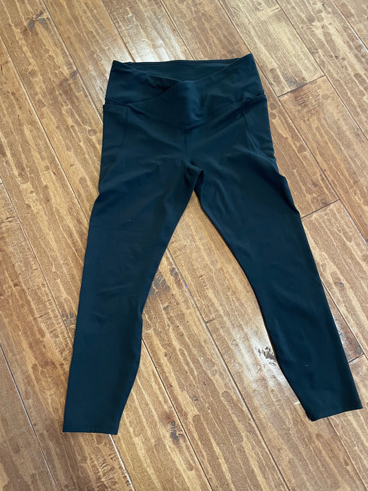 #199 Women’s fabletics pure luxe pocket leggings size small EUC