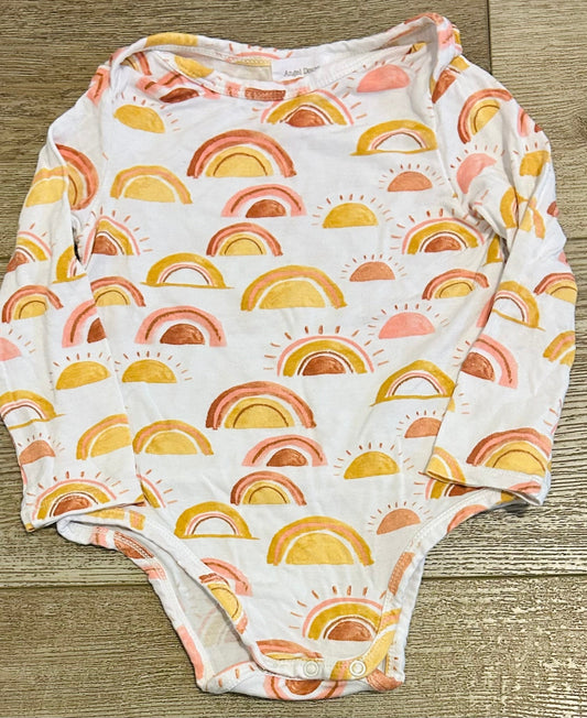 #15 Angel Dear 12-18m Rise and Shine Bamboo Bodysuit