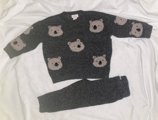 #84 *REDUCED* Cat & Jack 12m Outfit (note description)