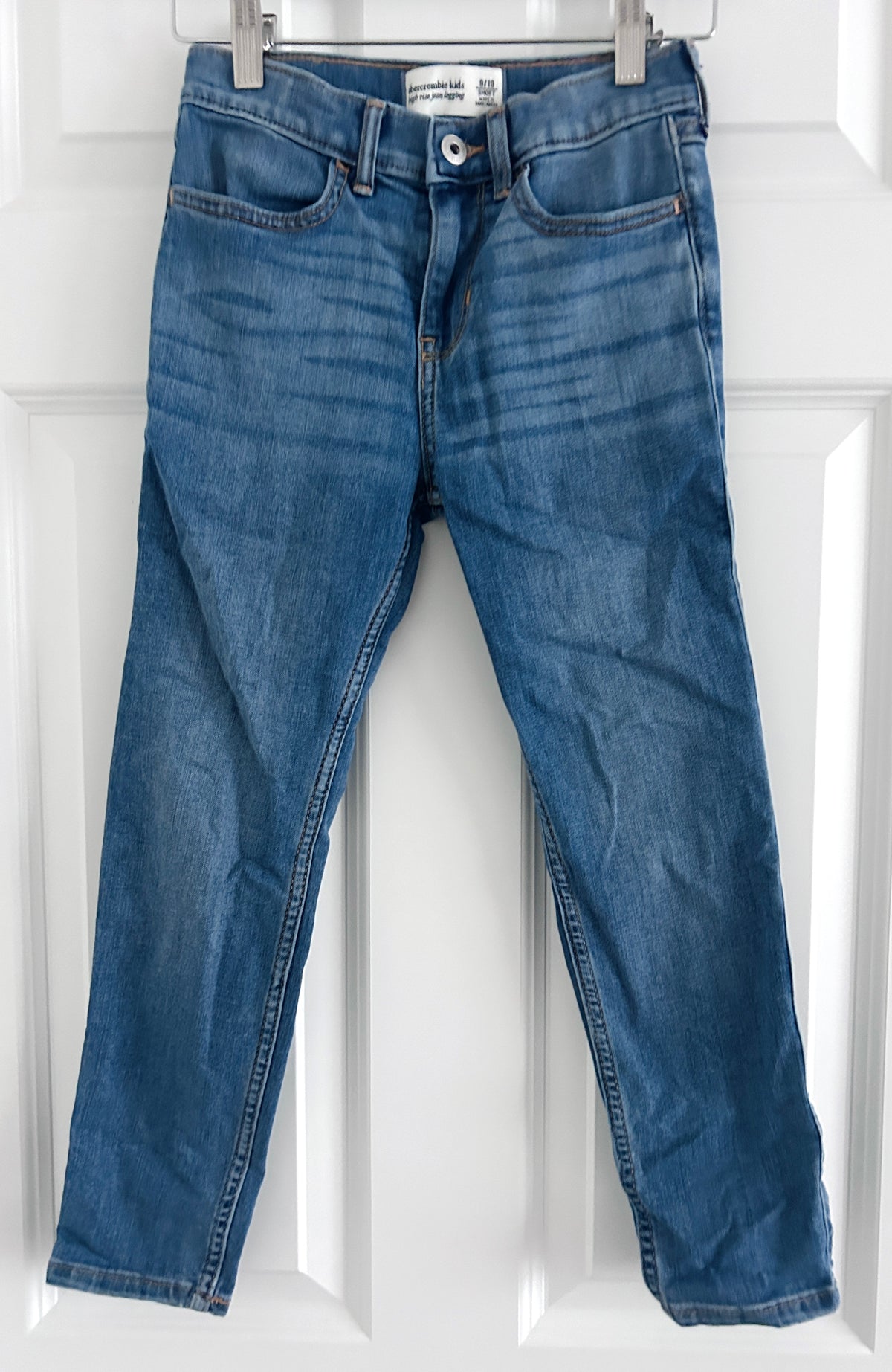#15 Abercrombie 9/10 SHORT Jeans with Adjustable Waist
