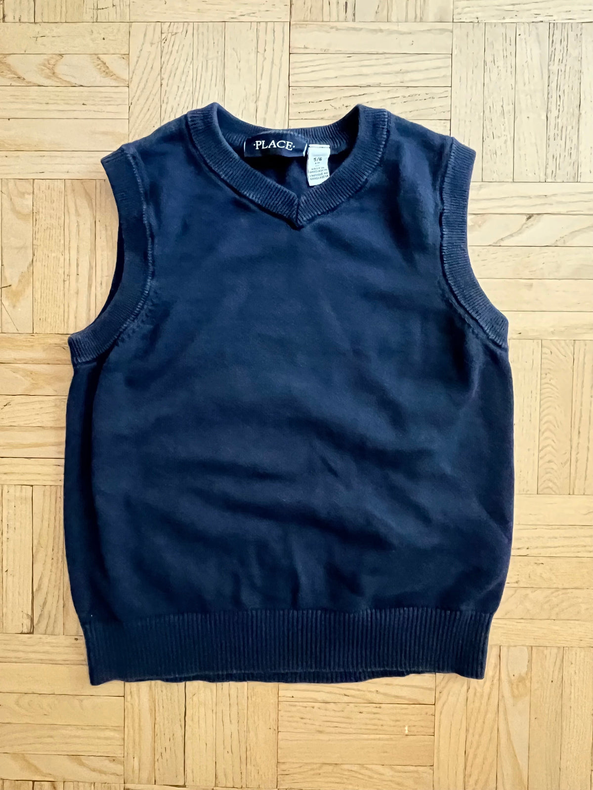 #195 NWT Boys 5T Children’s Place Navy Button Down with Navy 5/6 Vest