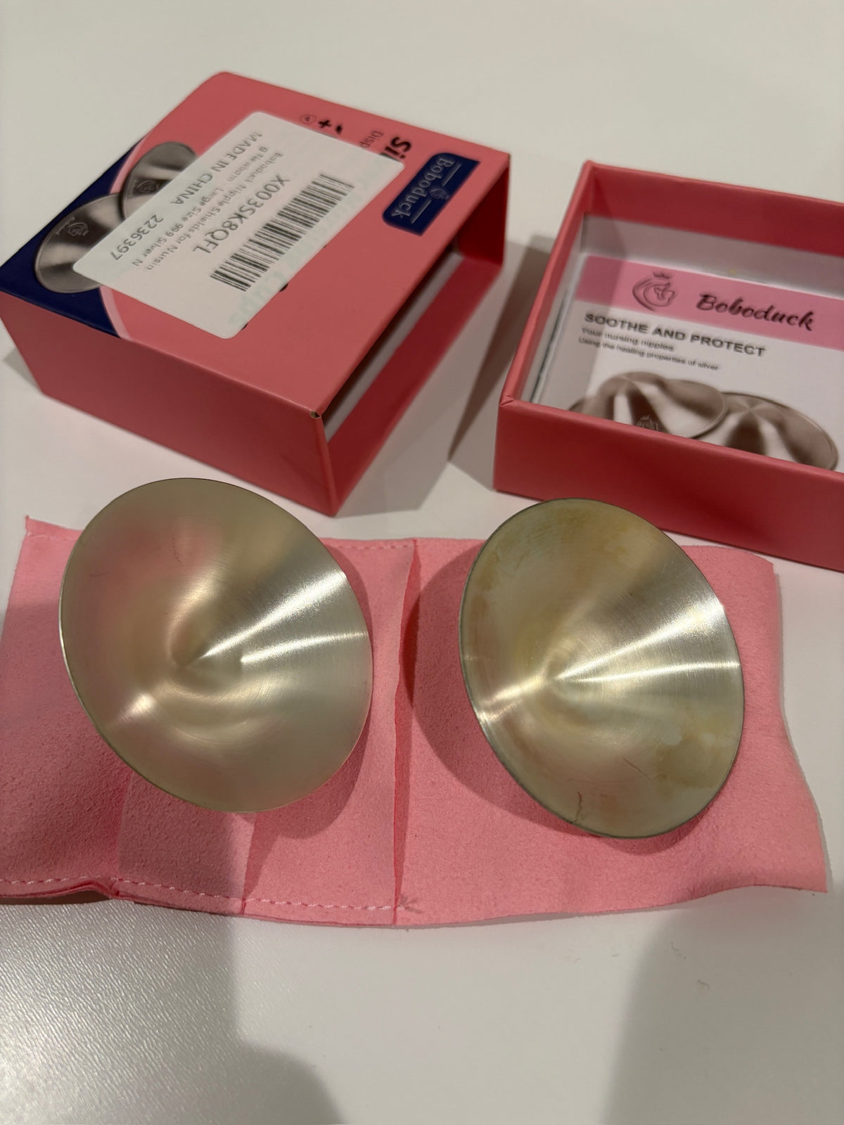 Seller #105 - Boboduck Silver Nursing Cups NEW