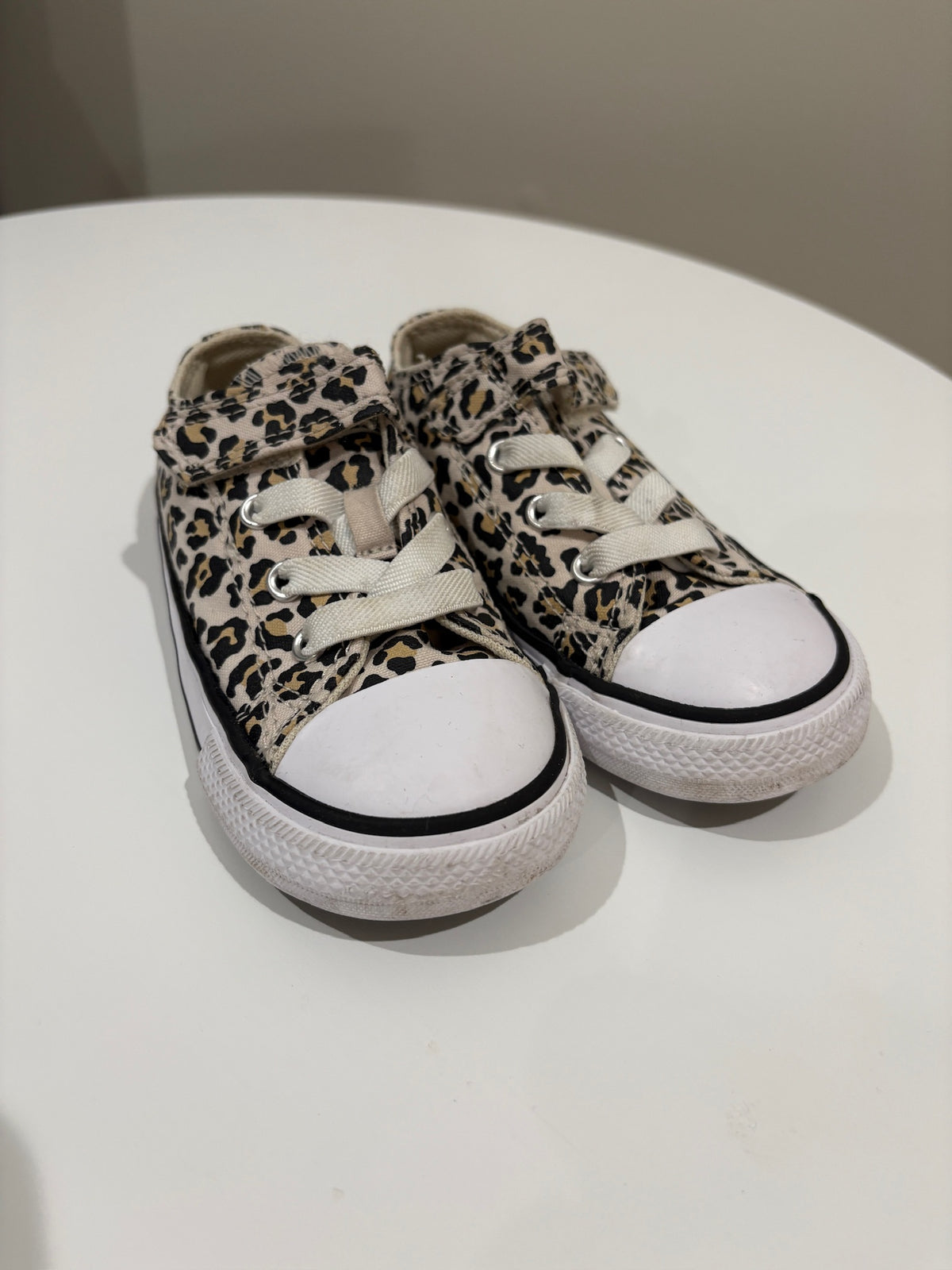 Seller #105 - Size 7c Girls Leopard Print Converse VGUC