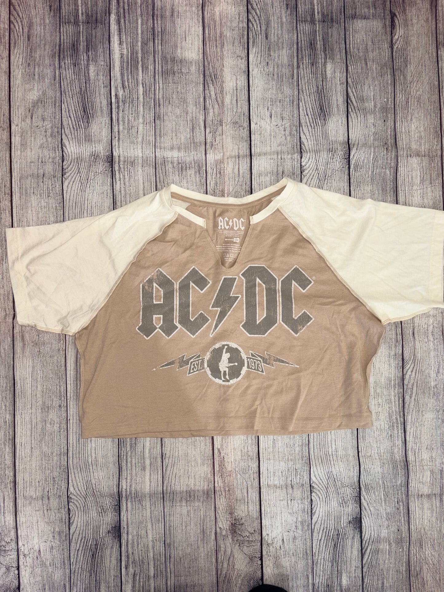 Seller 122 New AC/DC Crop Top Size Women’s Large