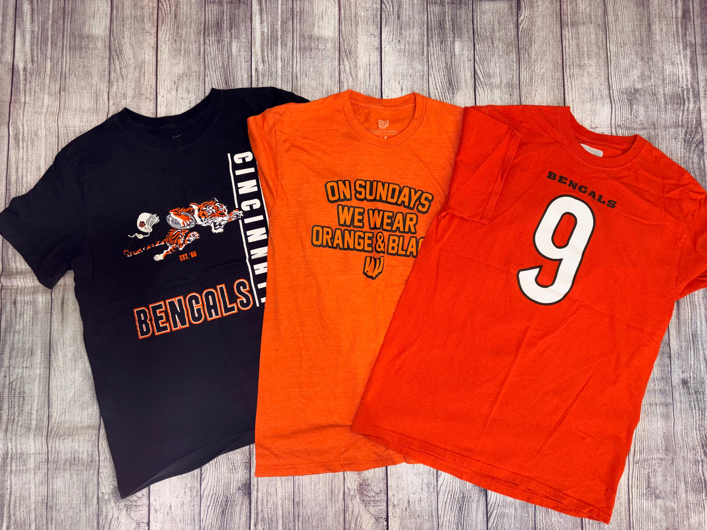 Seller 122 Men’s Medium Bengals Tee Bundle
