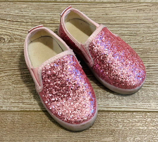 #15 5c Pink Glitter Shoes