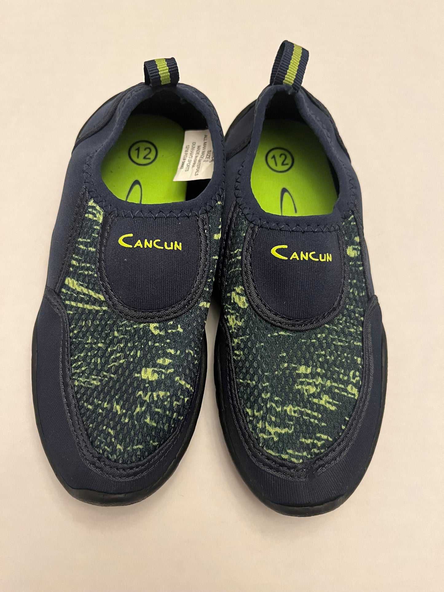 Cancun water shoes size 12 PPU Mariemont