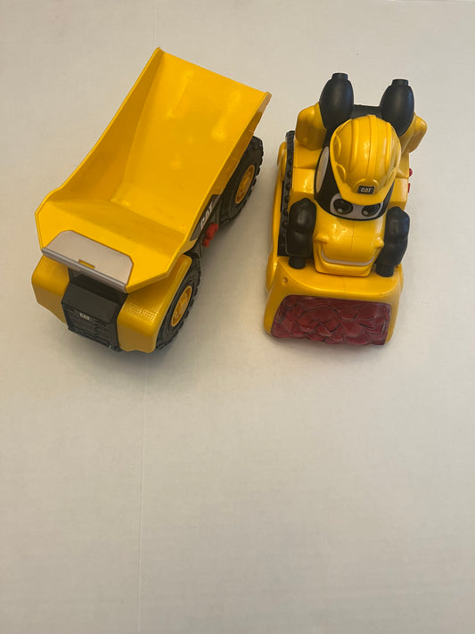 CAT toy bulldozer and dump truck with sounds PPU Mariemont