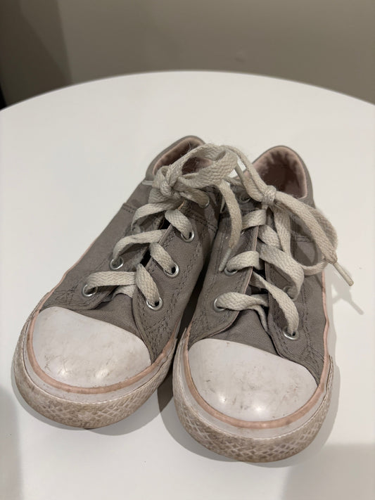 Seller #105 - Size 9c Girls Gray and Pink Converse GUC