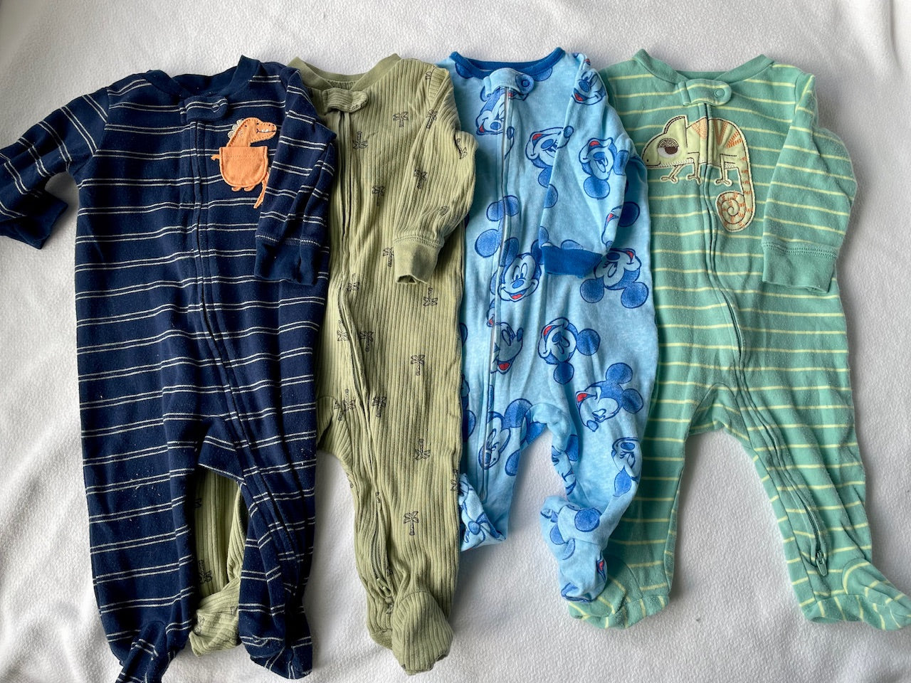 *REDUCED* #68 Disney and Carter’s Sleeper Bundle, 6m