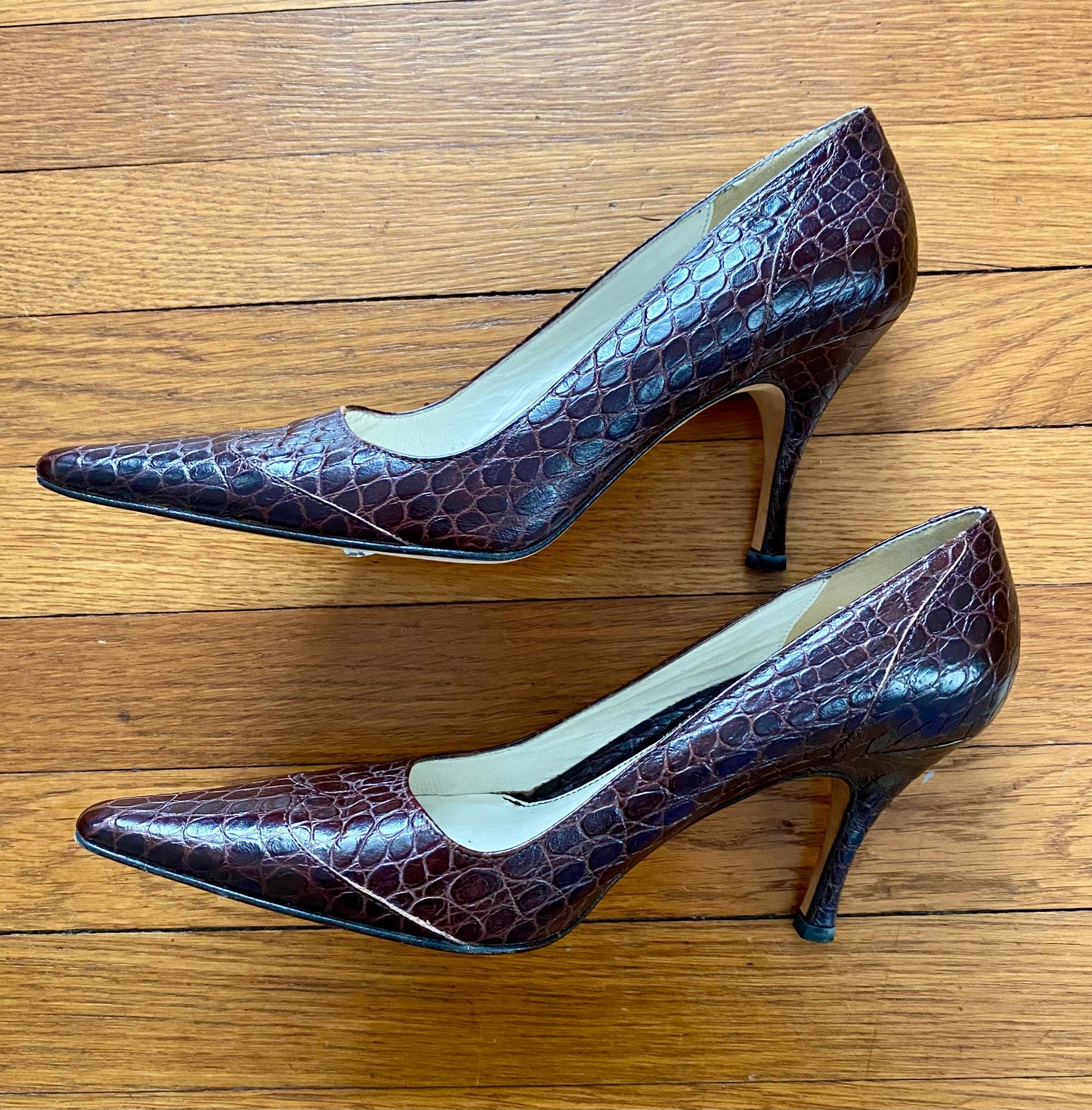 #193 - Banana Republic Leather croc brown heels, Women's Size 7