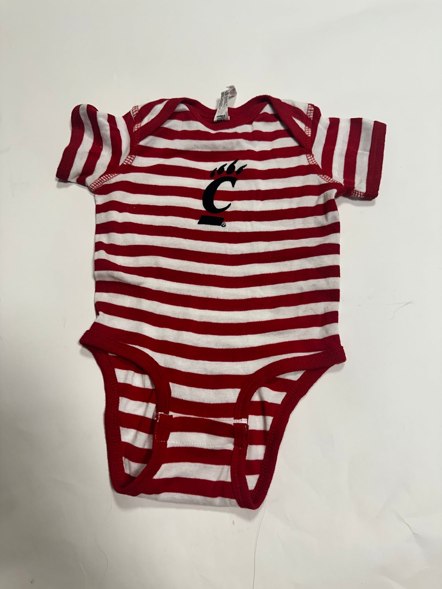 #87 UC onsie stripped 6months