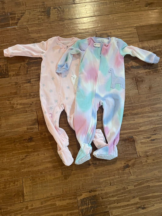 #199 Girls Carters footed pajamas narwhal Dino size 3 EUC