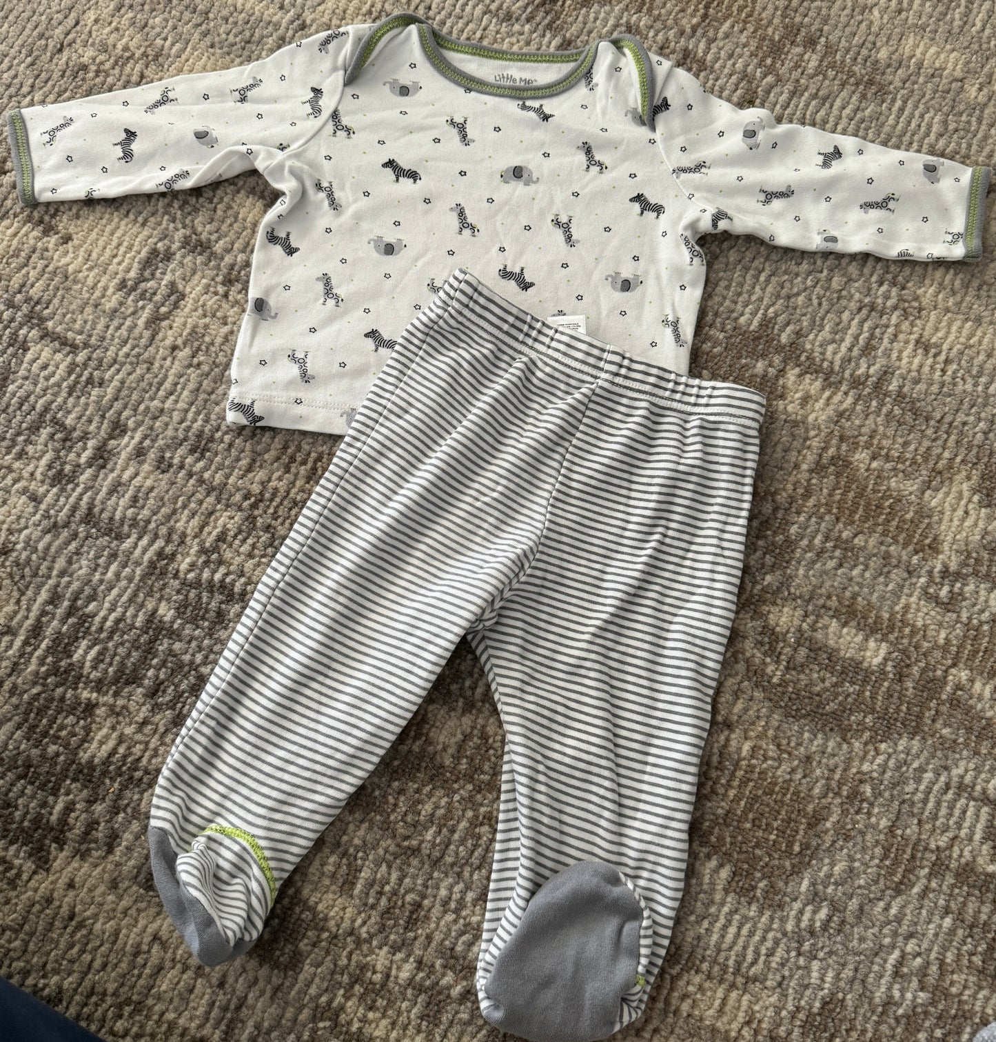 25 Baby 2 Piece Lounge Outfit Animals Gender Neutral Size 6M