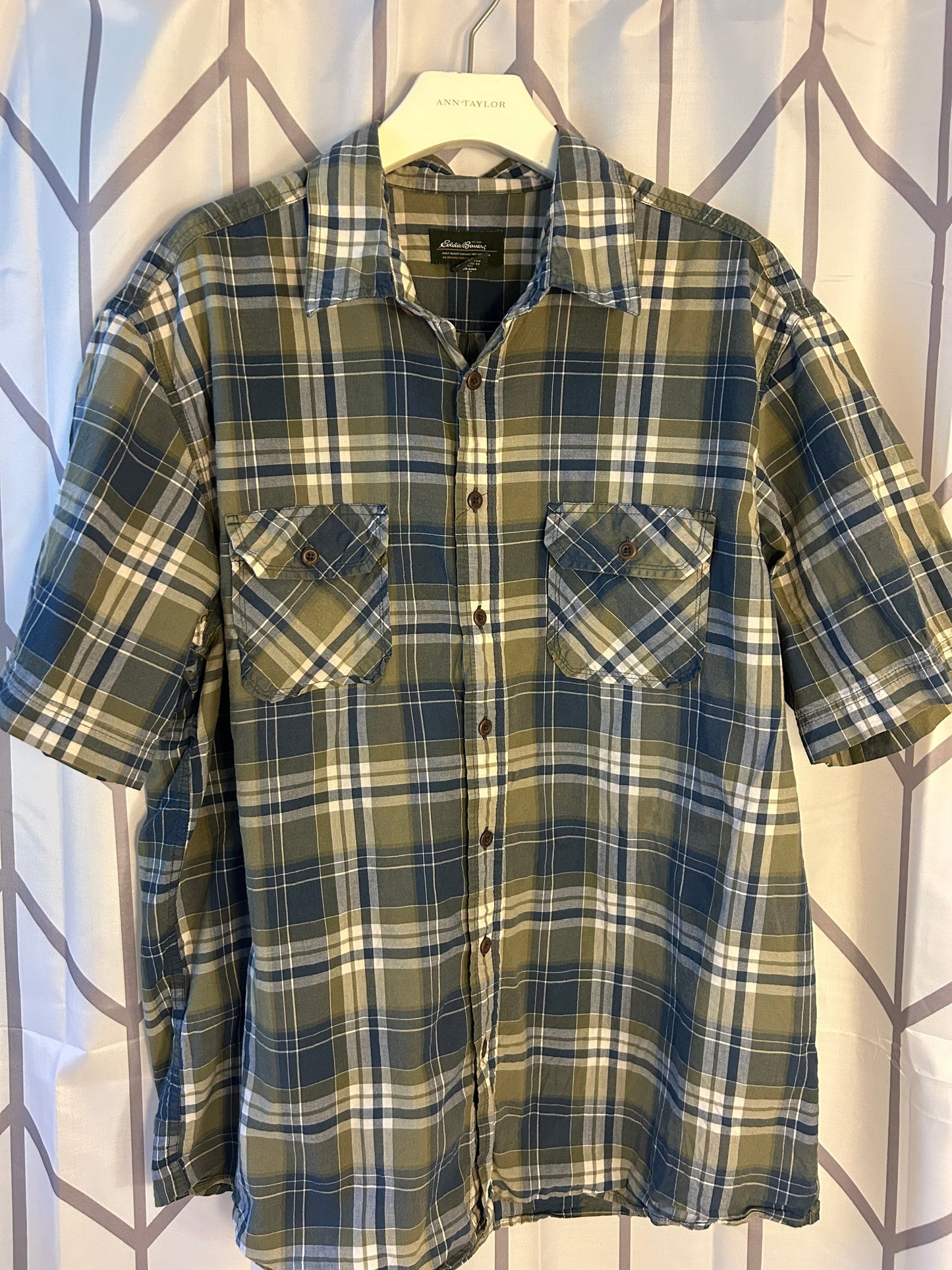 Reduced! Seller #18 Eddie Bauer green plaid shirt men’s size tall XL