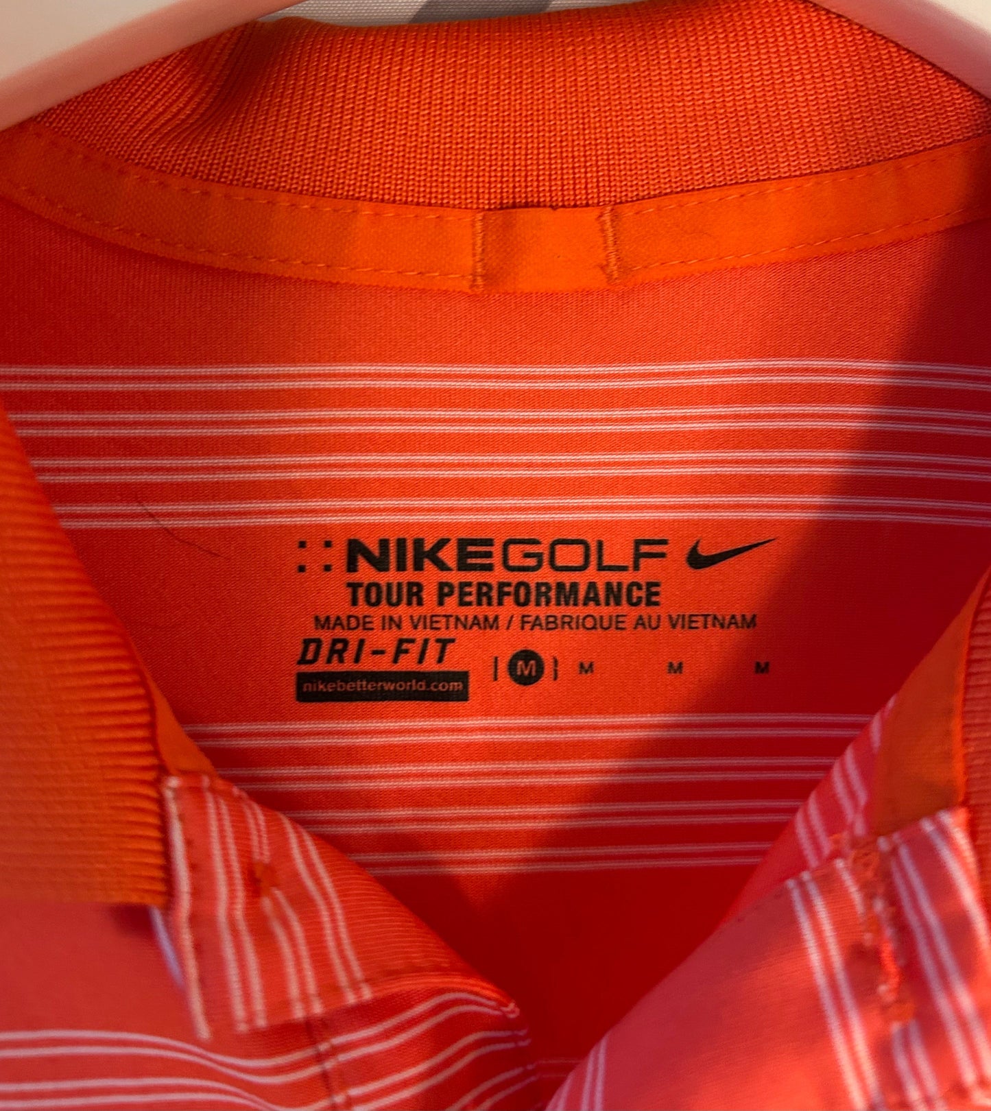 #18 Reduced!  Nike dri-fit orange polo Men’s medium