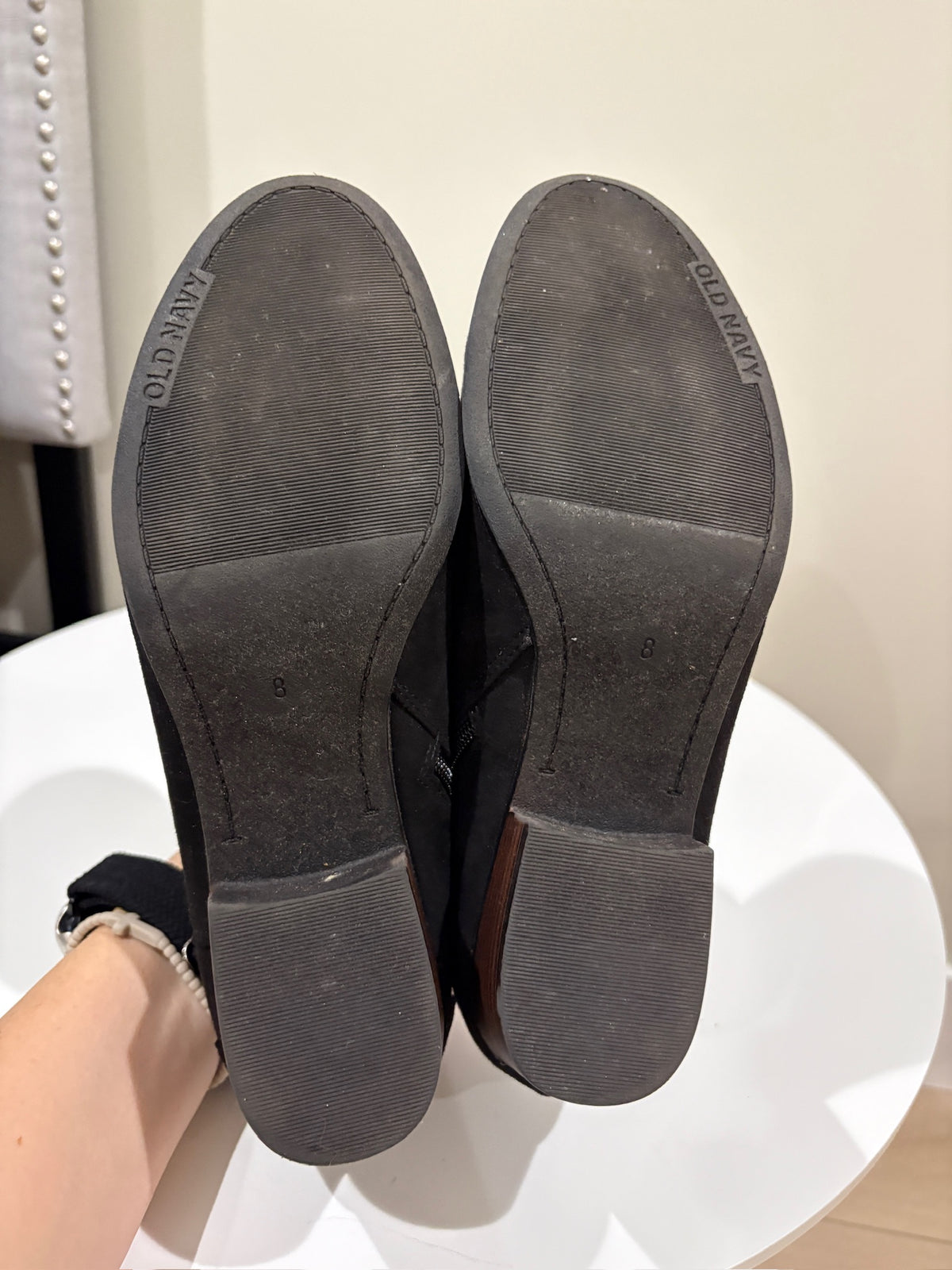 Seller #105 - Size 8 Women's Black Old Navy Faux Suede Booties VGUC