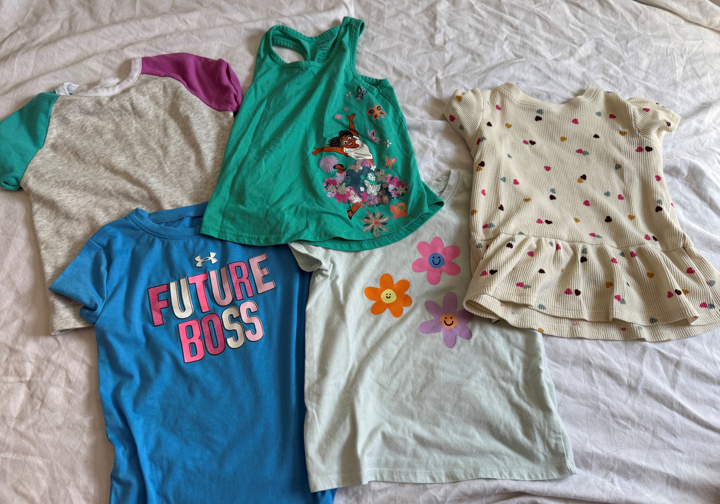 Seller #22 - 5 girls’ tops - size 5T - EUC