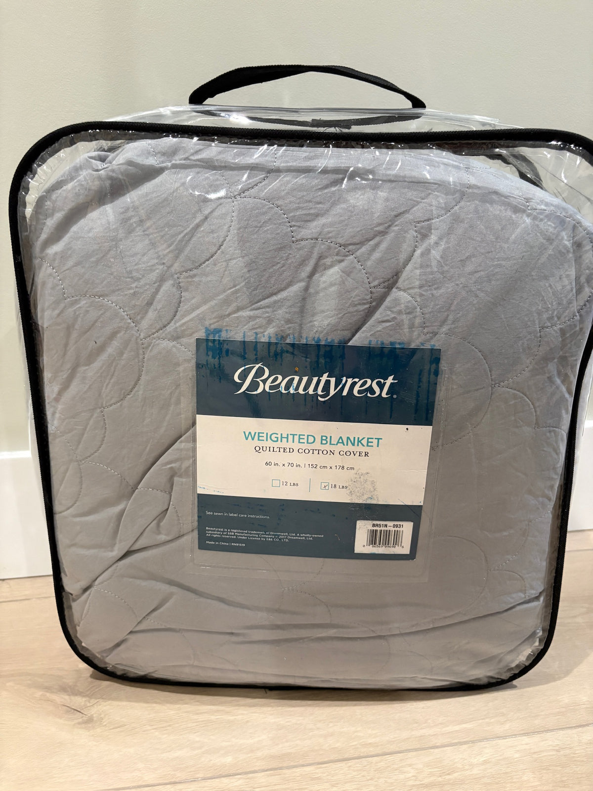 Seller #105 - Gray Beautyrest Weighted Blanket VGUC