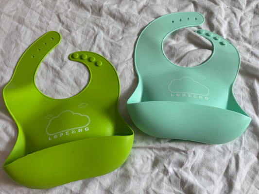 Seller #22 - 2 silicone bibs - GUC
