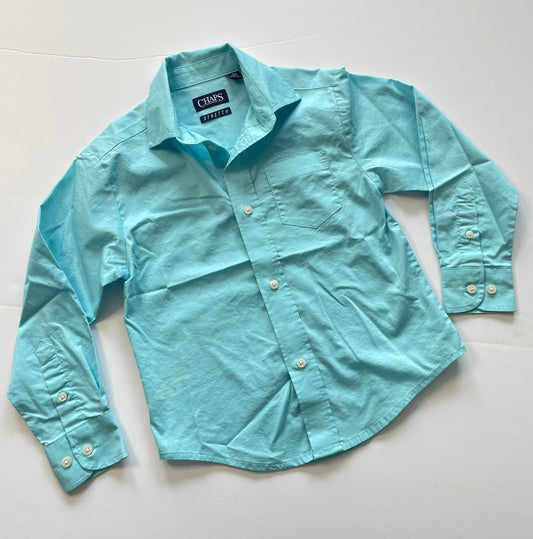 #121 Boys 4/5 Chaps light blue button down dress shirt, EUC