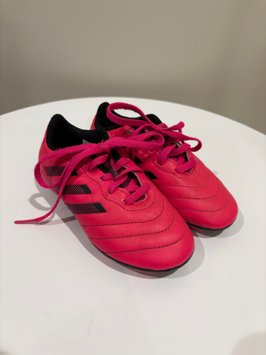 Seller # 105 - 10K Girls Pink Adidas Soccer Cleats GUC