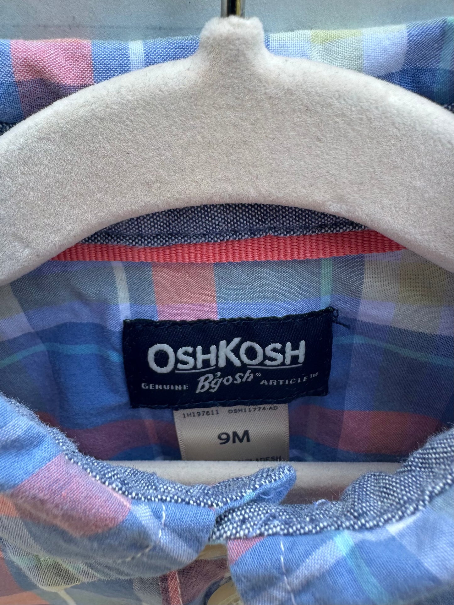#146 OshKosh Plaid Long sleeve Button Up Dress Shirt Boys 9M