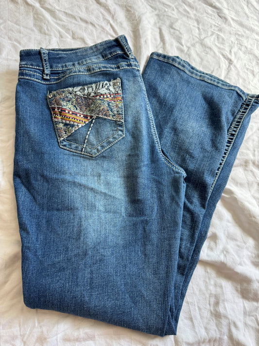 Seller #22 - Embellished pocket jeans - women’s size 14 - GUC