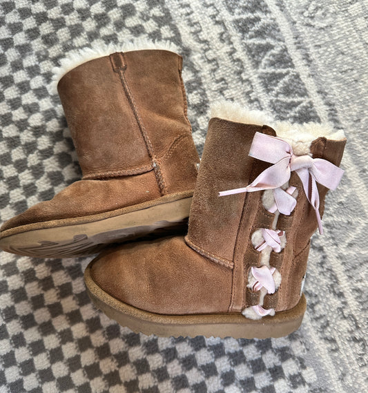 #162 UGG Boots Size 11