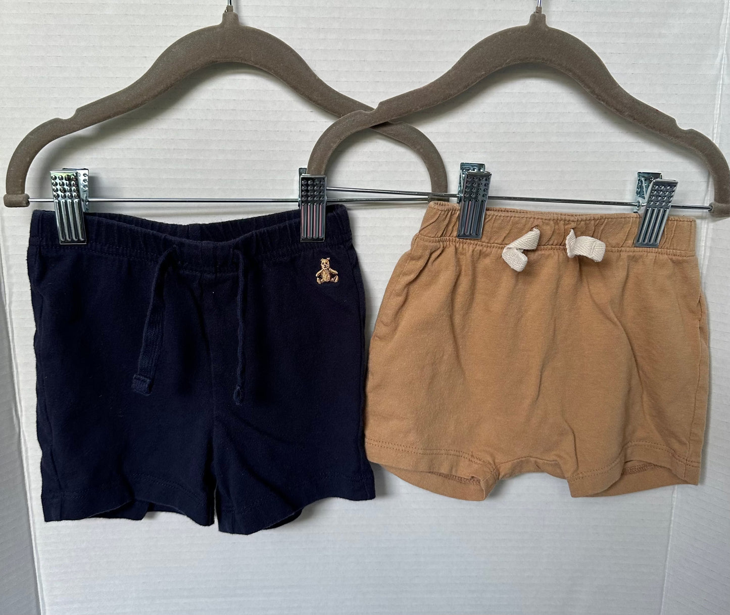 #146 Old Navy Navy and Camel Tan Cotton Shorts Set Boys 6-12M