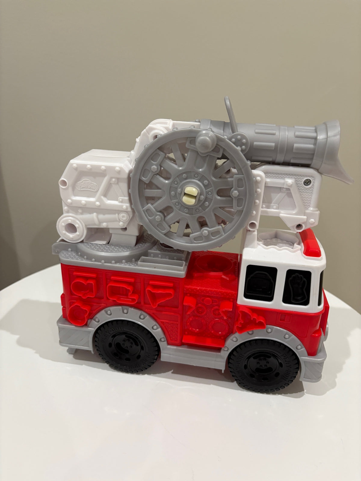 Seller #105 - Play Doh Fire Truck VGUC