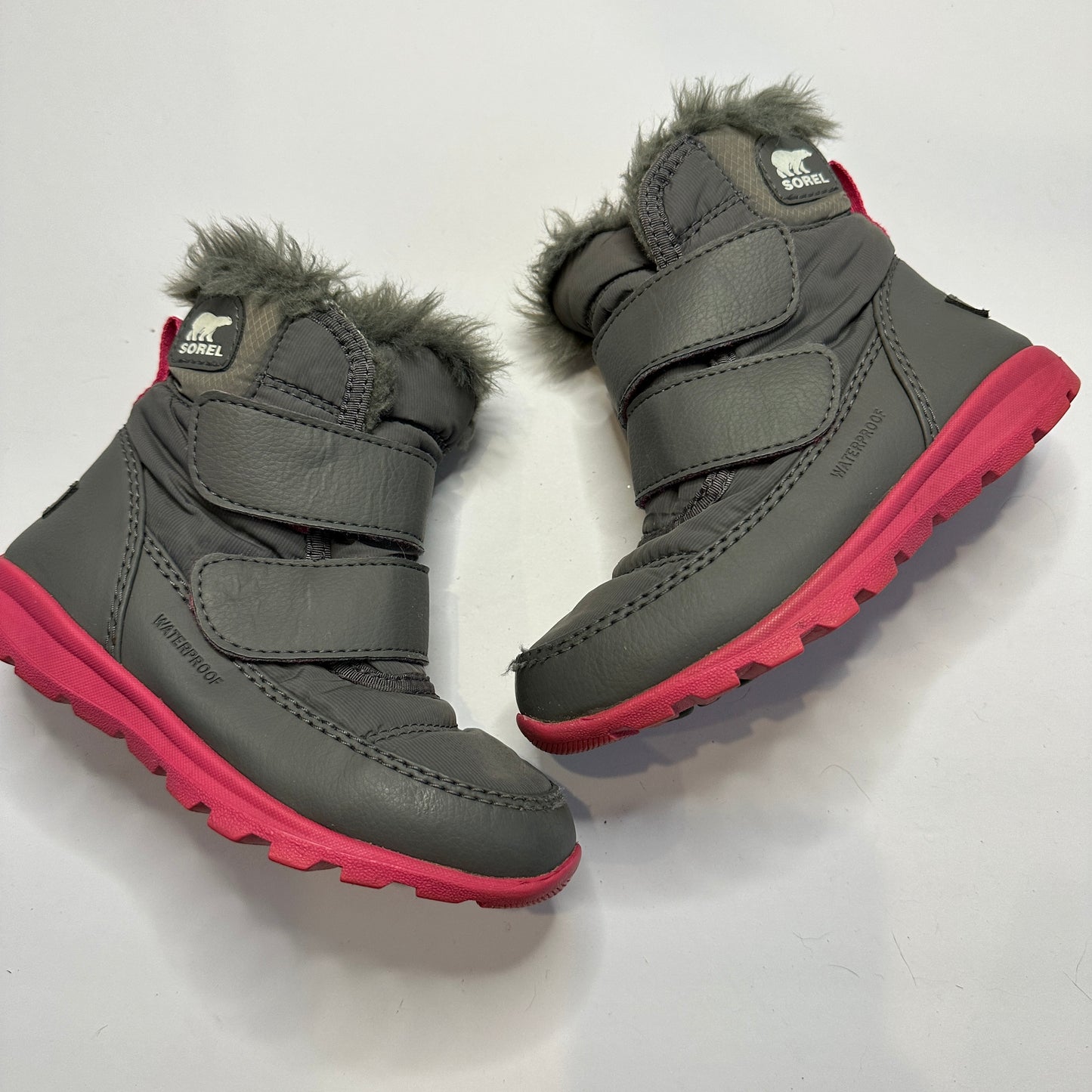 #162 Sorel Gray / Pink Boots 10