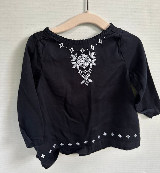 #146 Carter’s Black & White Patterned Top Girls 12M