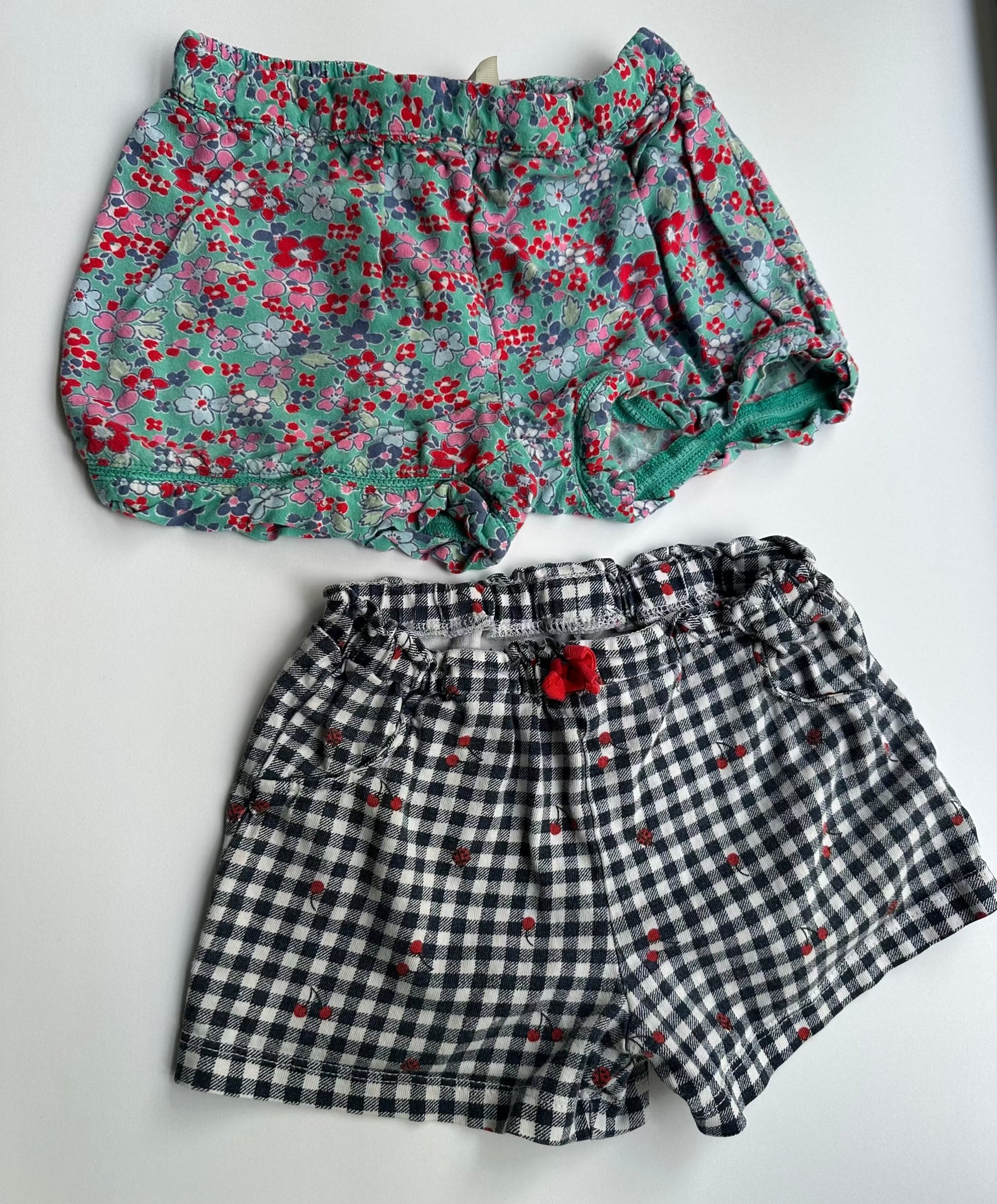 #146 OshKosh and first impressions Shorts Set Girls 4T