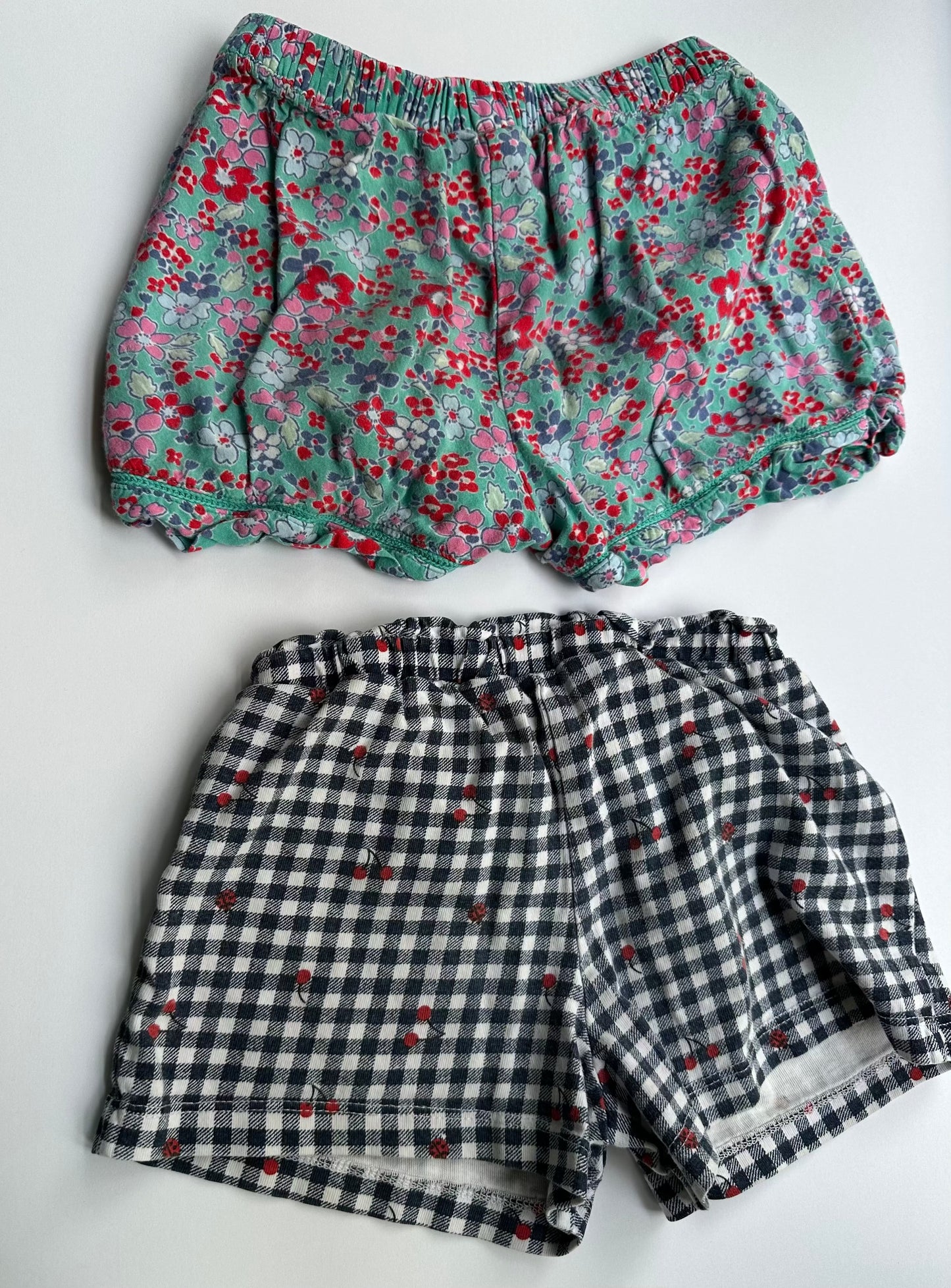 #146 OshKosh and first impressions Shorts Set Girls 4T