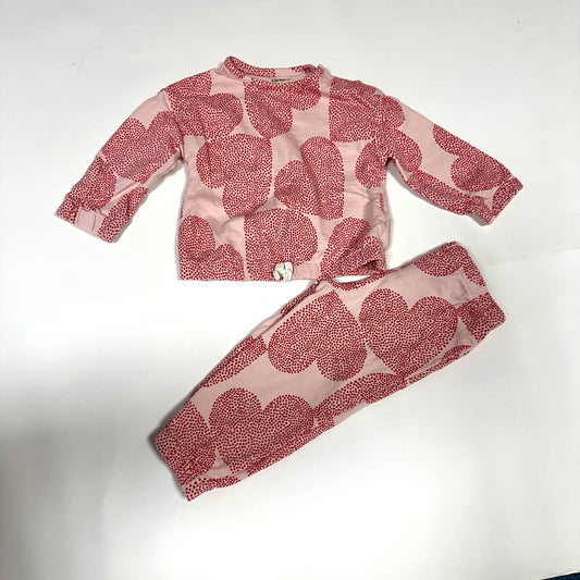 #87 Carters Valentines day outfit 12 month girls