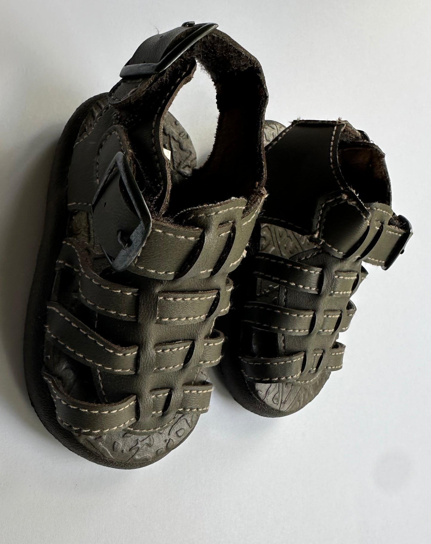 #146 ABCDE Dark Brown Leather Sandals Boys 2