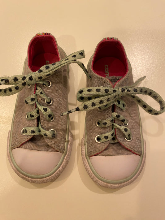 #84B- Converse Low Top w/ Double Tongue Light Gray & Mint Green w/ hearts Girls Size 6