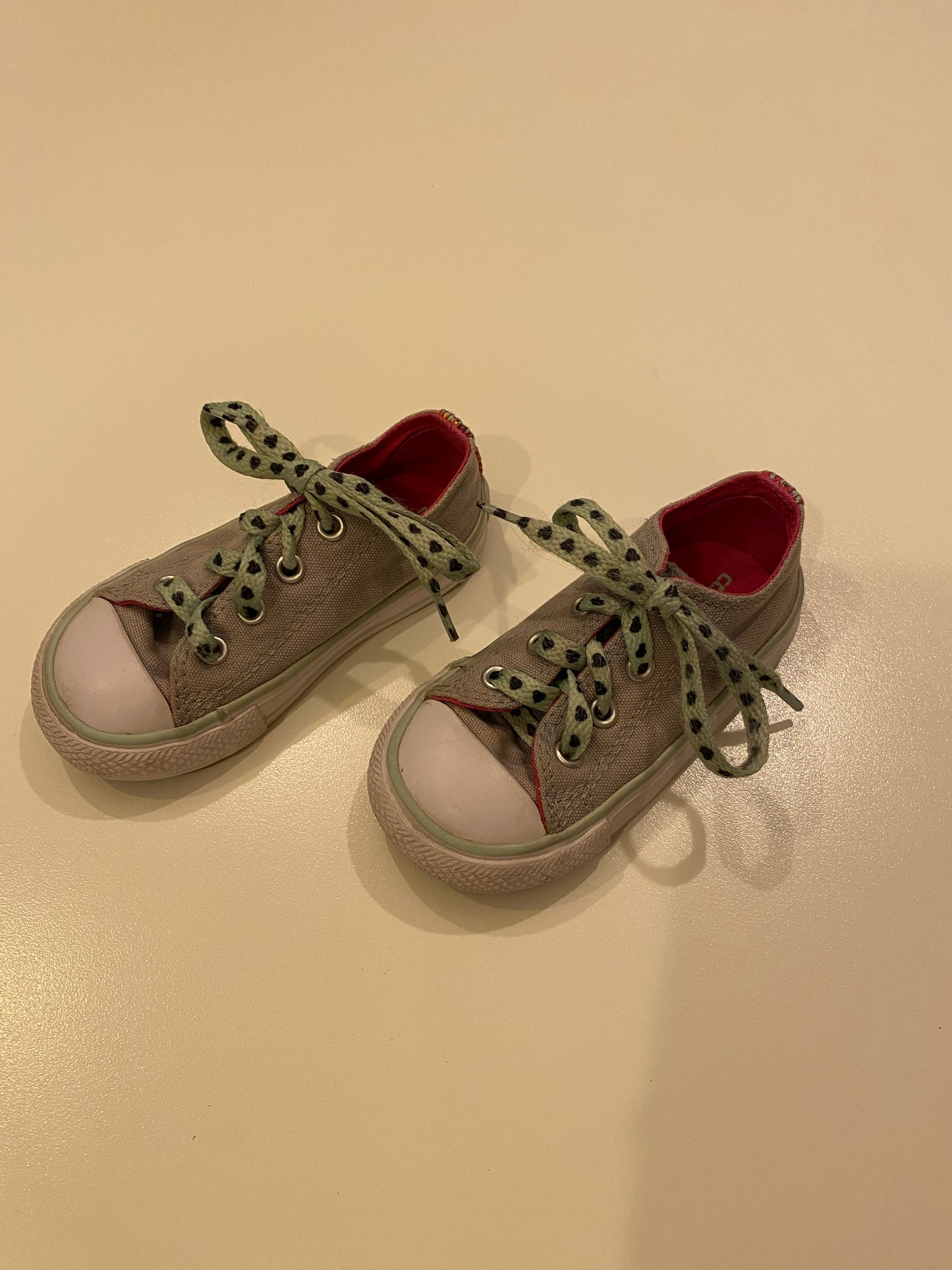 Converse Low Top w/ Double Tongue Light Gray & Mint Green w/ hearts Girls Size 6