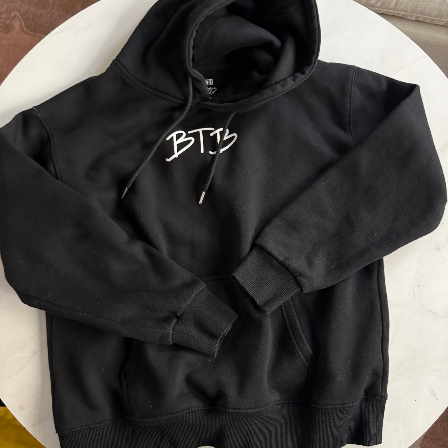 Seller 196 - bigger than basketball hoodie youth xl