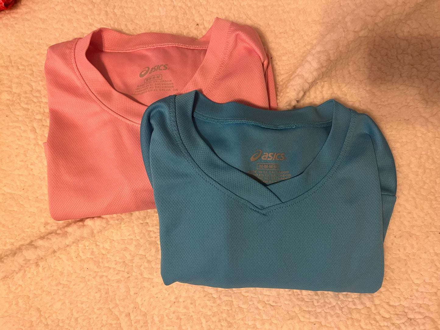 Seller 73A: VGUC ASICS Women's Long Sleeve Tech Shirt Size M - pink/blue