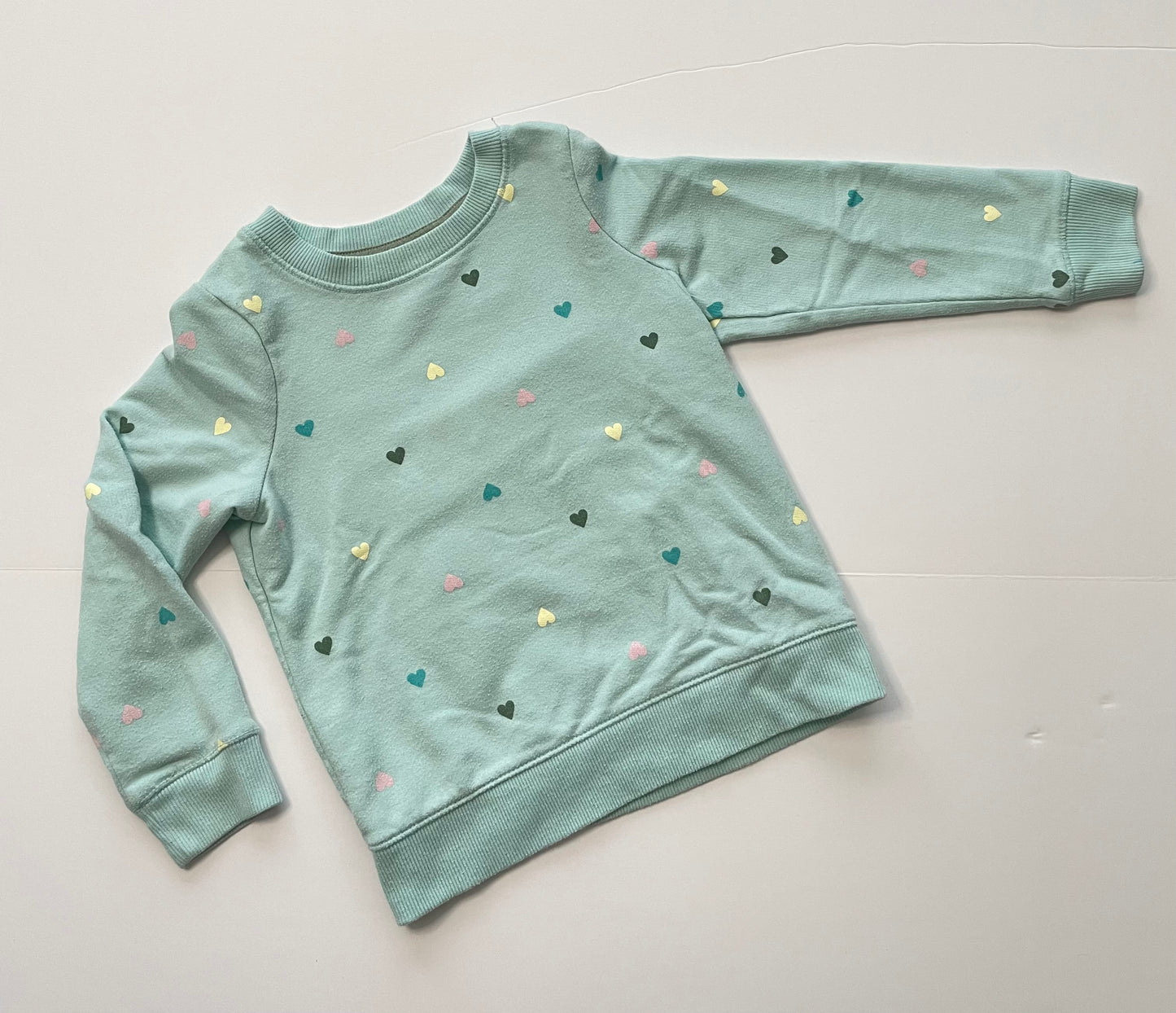 #121 Girls 3T Cat & Jack blue with hearts sweatshirt, GUC
