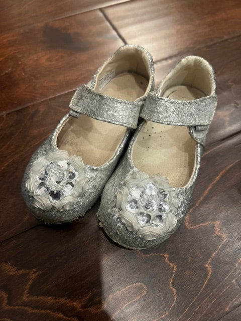 REDUCED Pediped Girls Shoes Sz 10-10.5 Silver VGUC