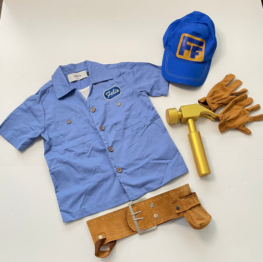 #121 Boys XS/4T Disney Wreck It Ralph Fix It Felix costume, EUC