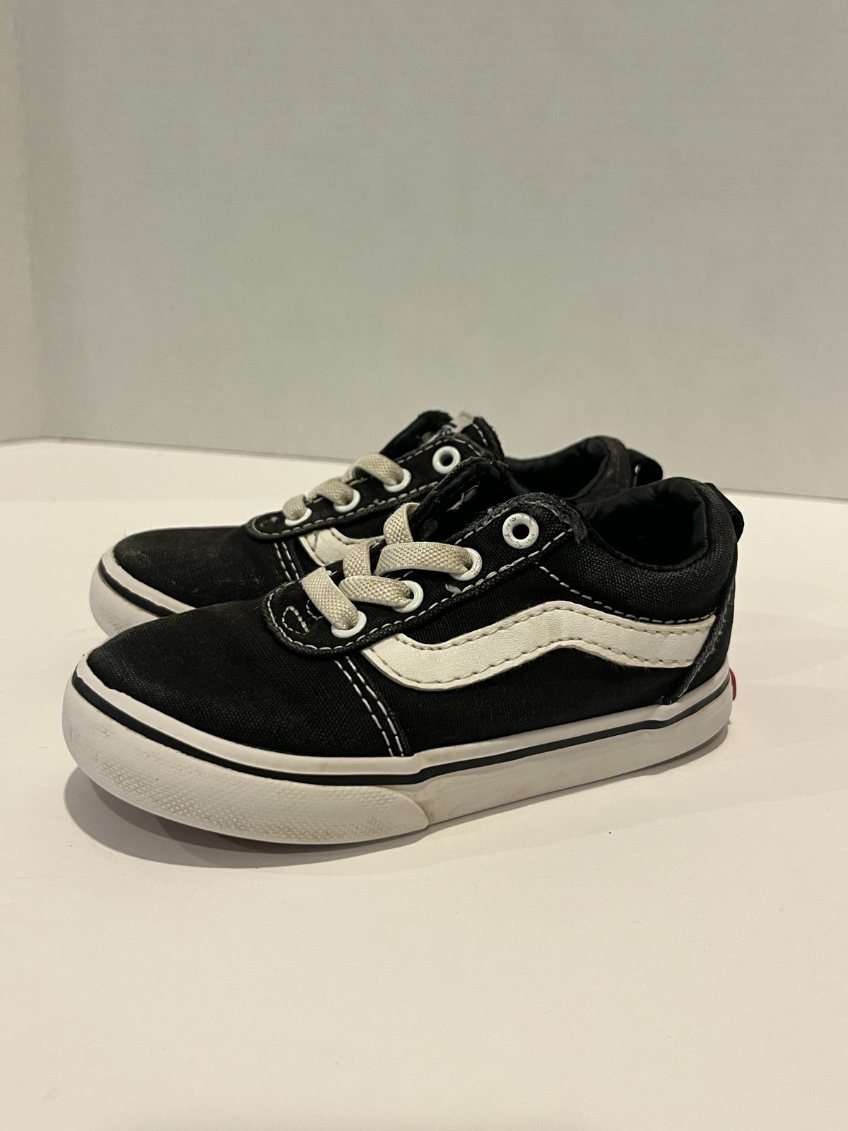 #70 Vans 7 Toddler