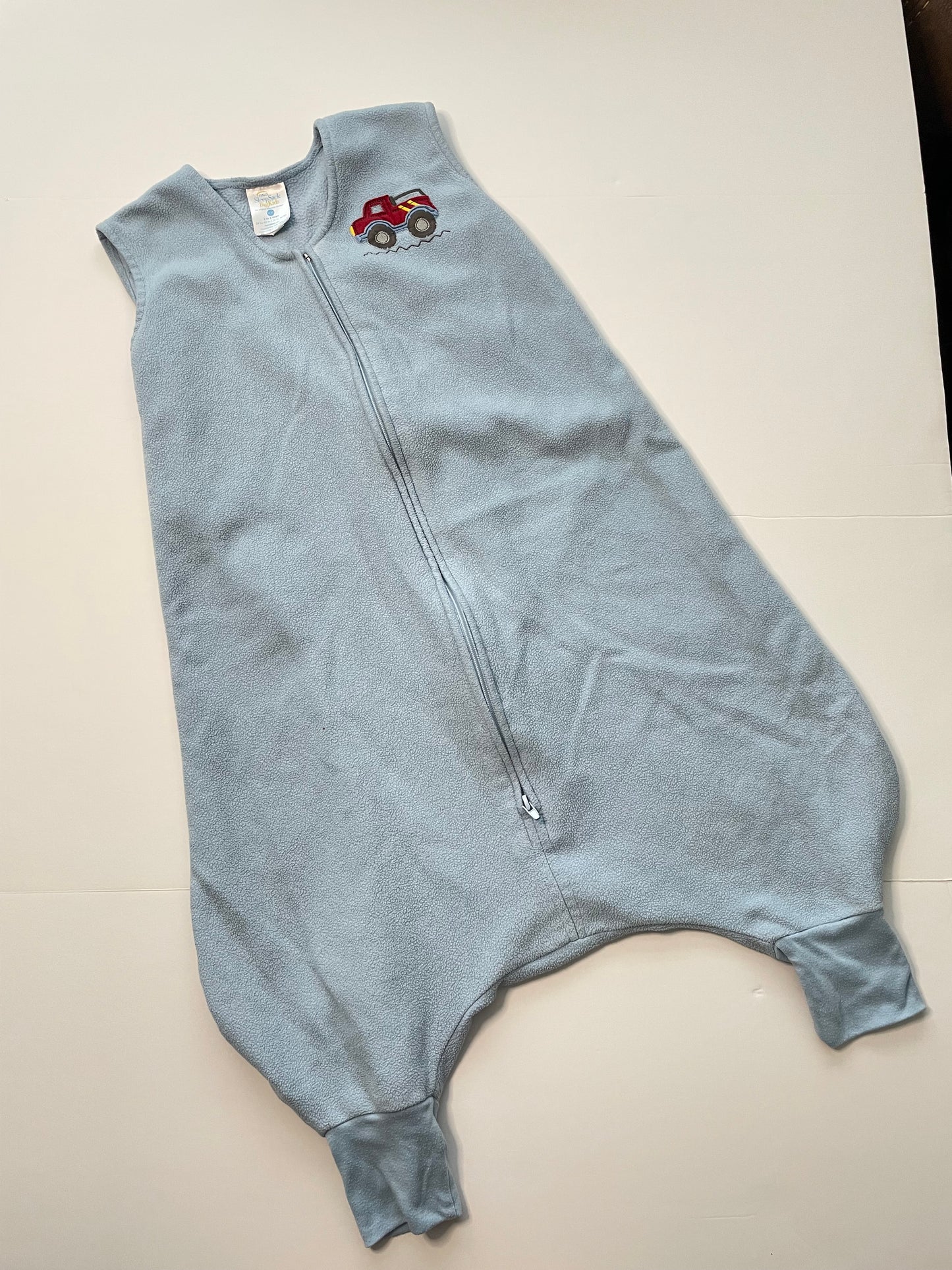 #121 Halo 2-3T/34-40"/25-30lbs fleece wearable sleep sack with footholds, GUC (1 of 2 available)