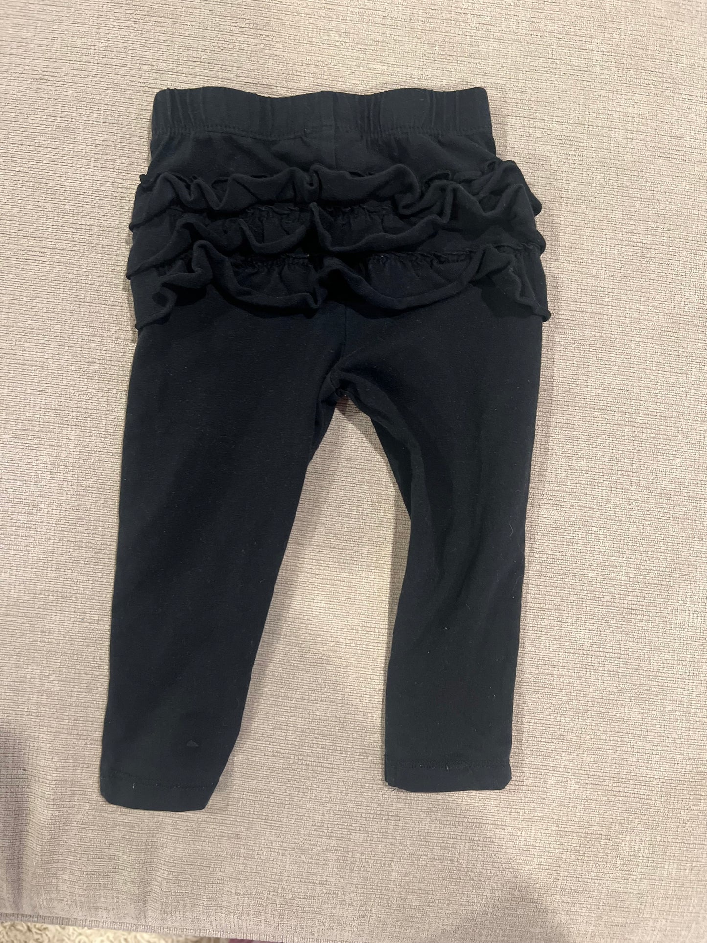 #53 Cat&Jack 12 month Black Leggings with ruffles