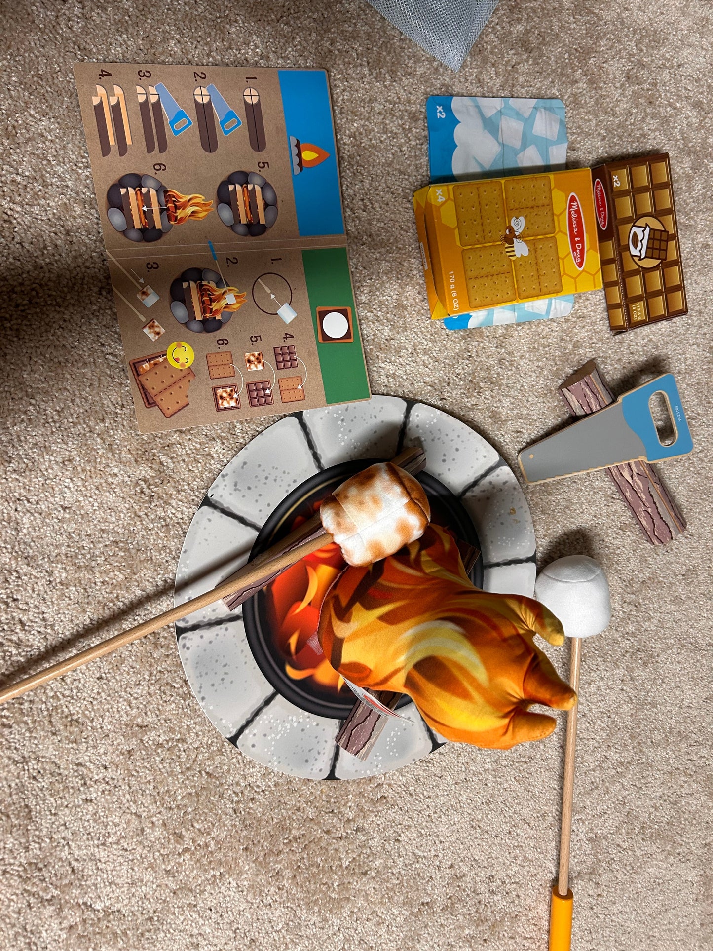 #80 Melissa & Doug Smores Set