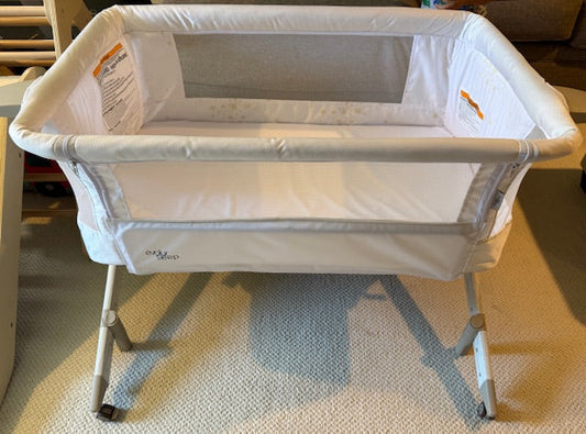 Seller #79 | Evolur Stellar Bassinet & Bedside Sleeper (PPU 41042) REDUCED